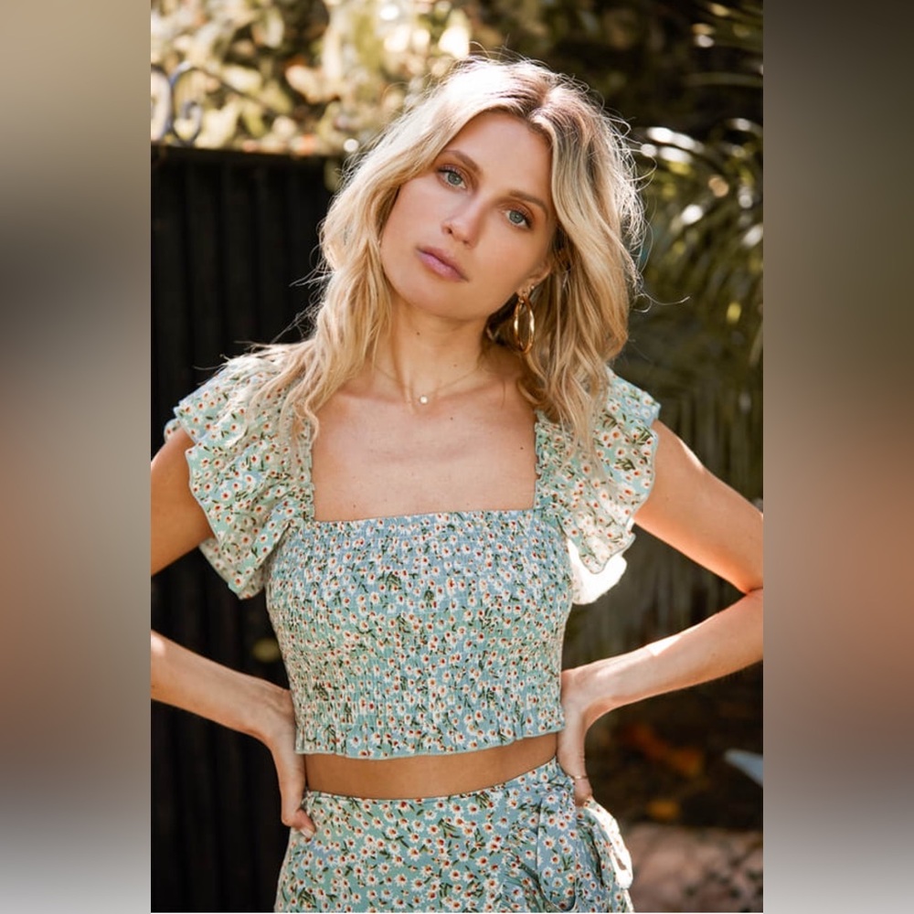 Lulus Flourishing Dreams Mint Green Floral Print Smocked Crop Top